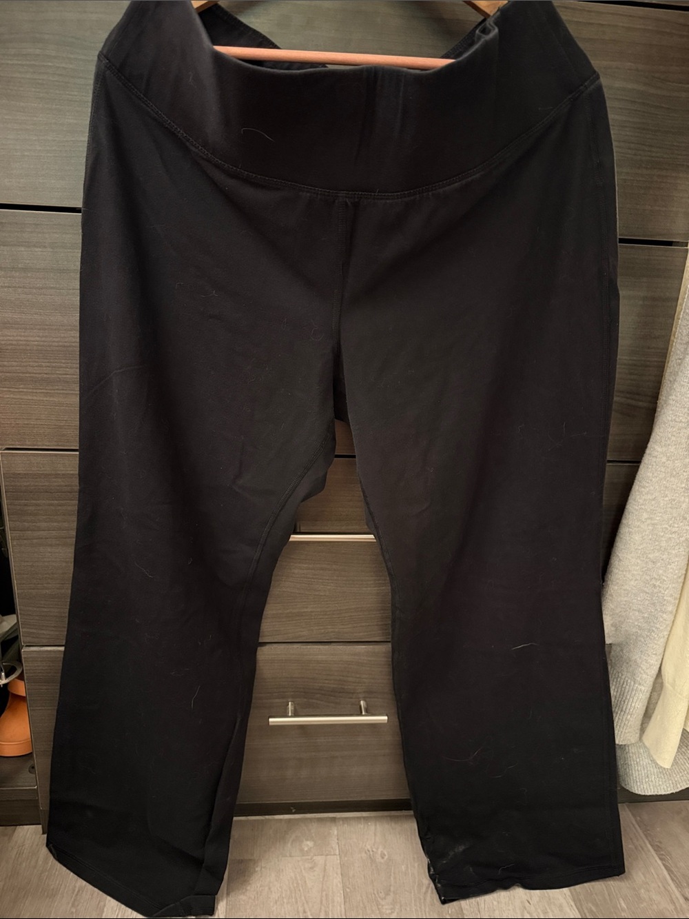Livi Active Black Wide-Leg Pull-On Pants